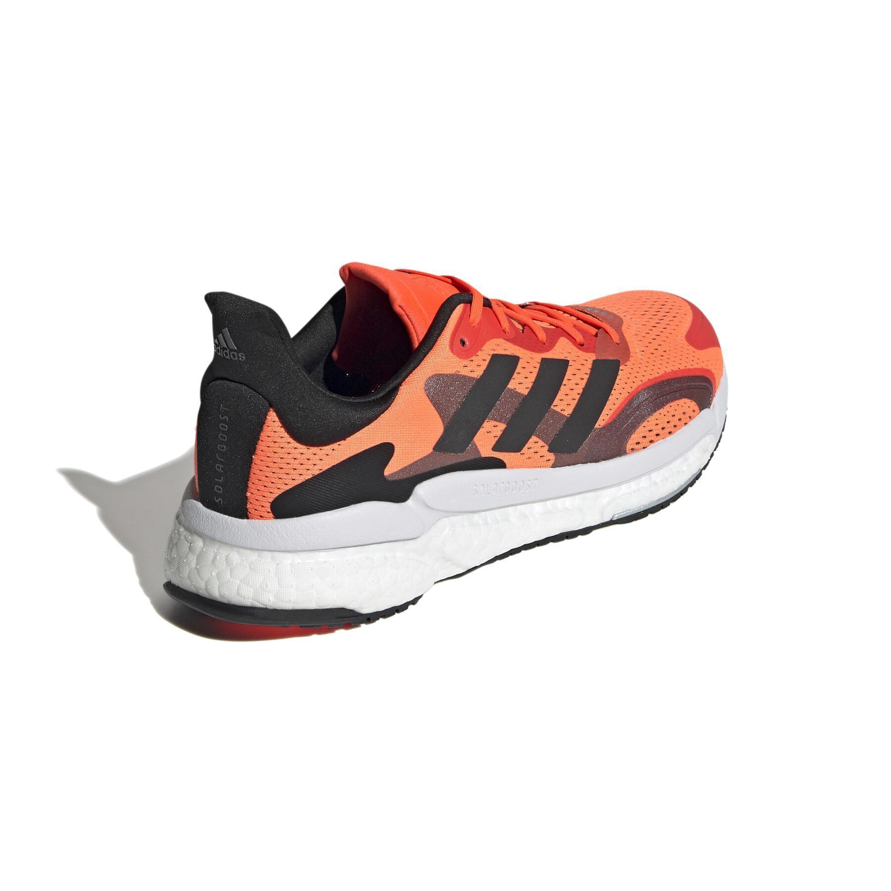 Chaussures de running adidas SolarBoost 3