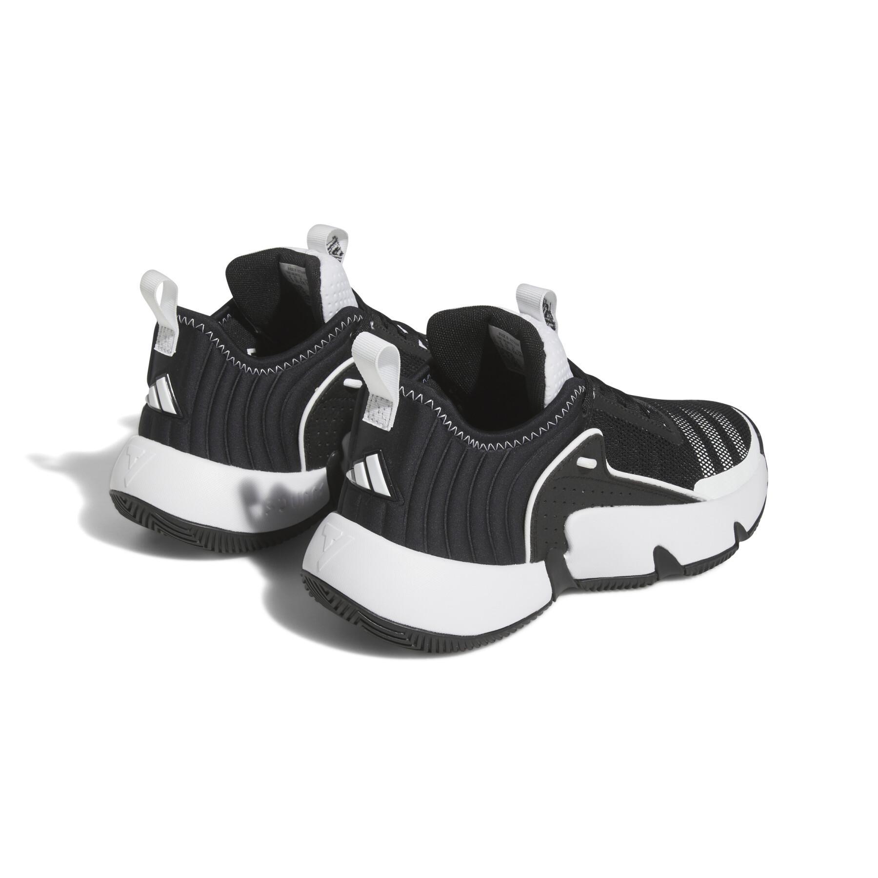 Chaussures indoor enfant adidas Trae Unlimited