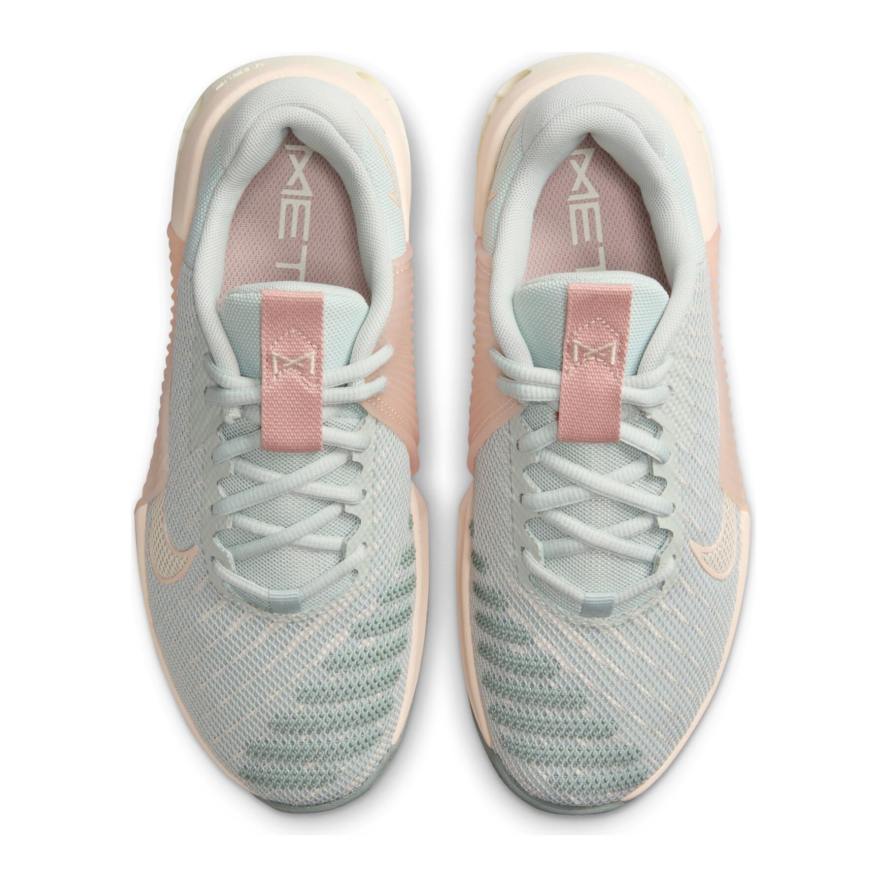 Chaussures de cross training femme Nike Metcon 9